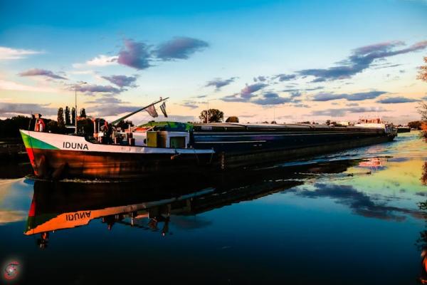 منزل حديث في قلب المدينة - واغار